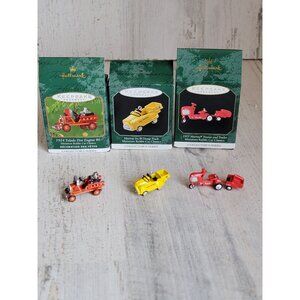 Hallmark‎ Murray miniature car tractor ornament Xmas set